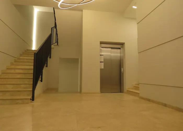 Ariosti Apartment